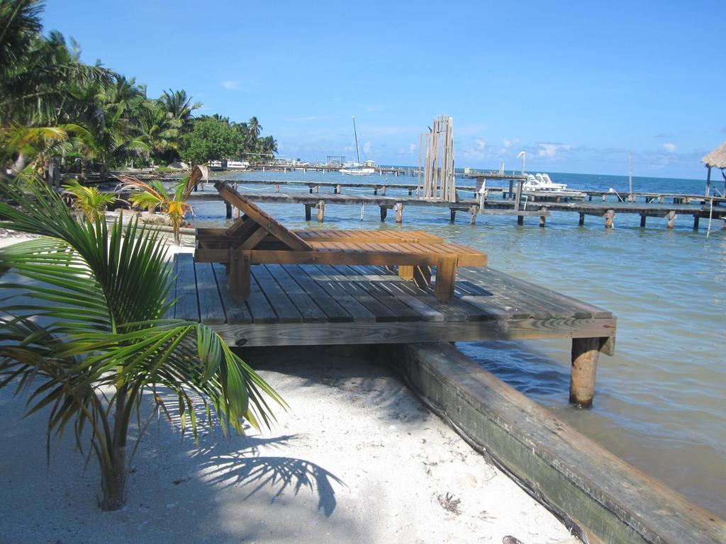 Carolyn'S House Βίλα Caye Caulker Εξωτερικό φωτογραφία